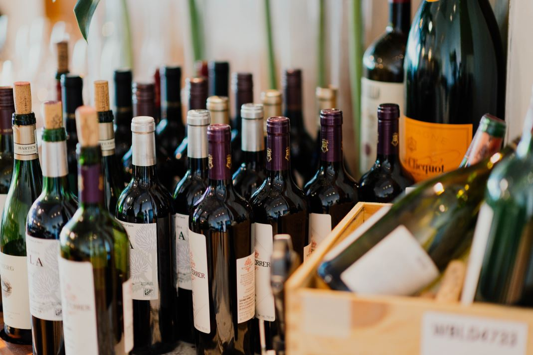 Alcoholic drinks companies look for smart alternatives to reach locked-down consumers