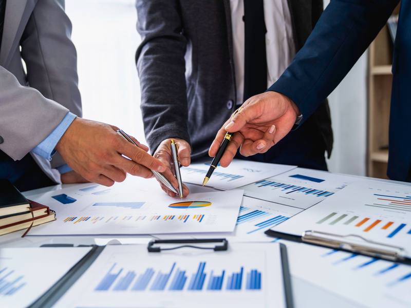 How to benchmark your company against competitors in your industry